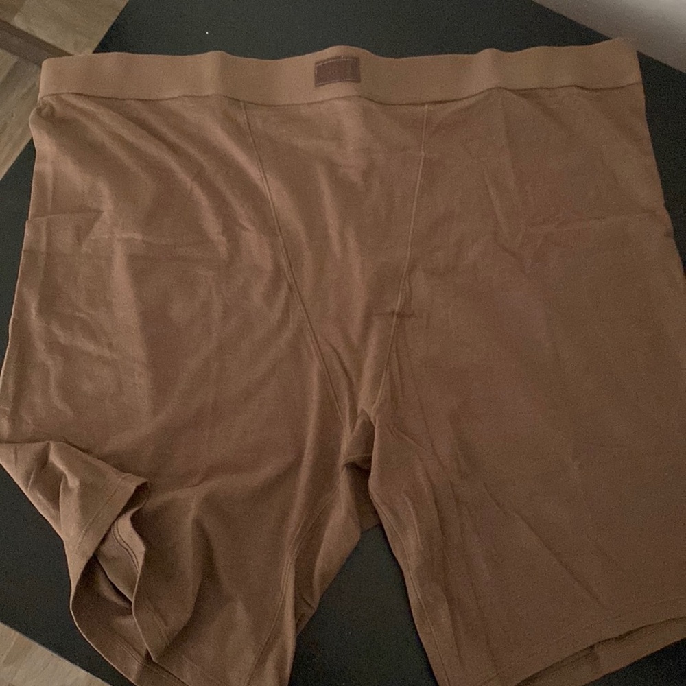 SKIMS boyfriend boxer